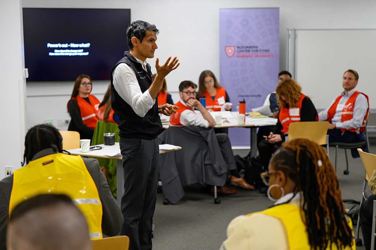 Satchit Balsari speaking to a class